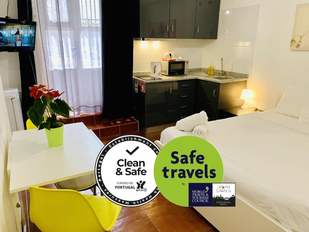 Firmeza 358 studios - street level