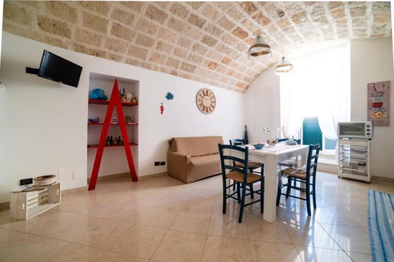 Gioia Casa Vacanze by MONHOLIDAY