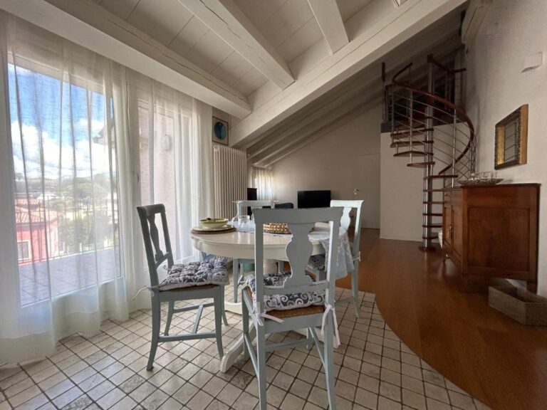 Mansarda Munari in centro a Cornuda