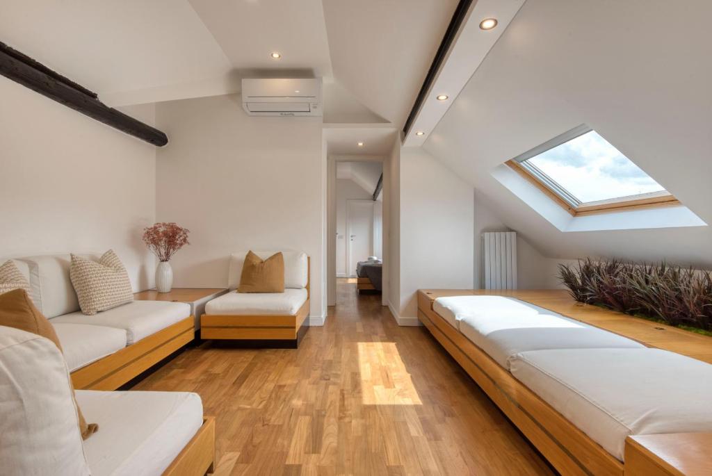 Milan Royal Suites -Montenapoleone-