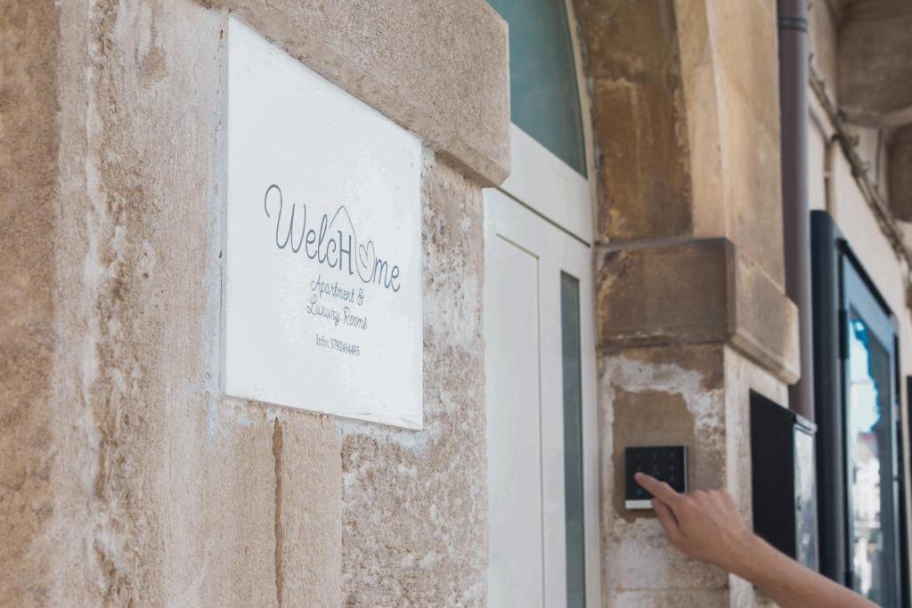 Welchome Apartment and Luxury Rooms