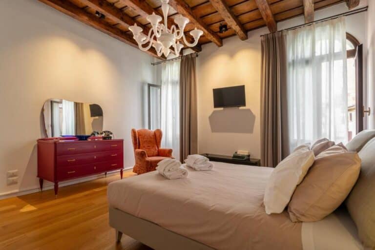 Buranelli33 Riverside