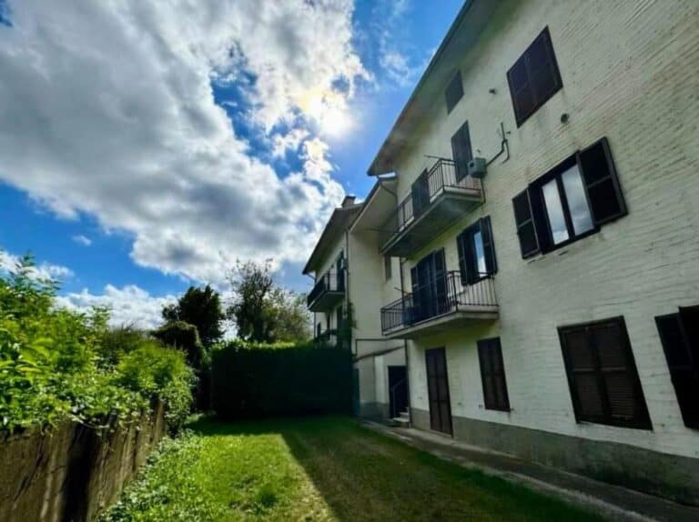 Little House in Alta Langa