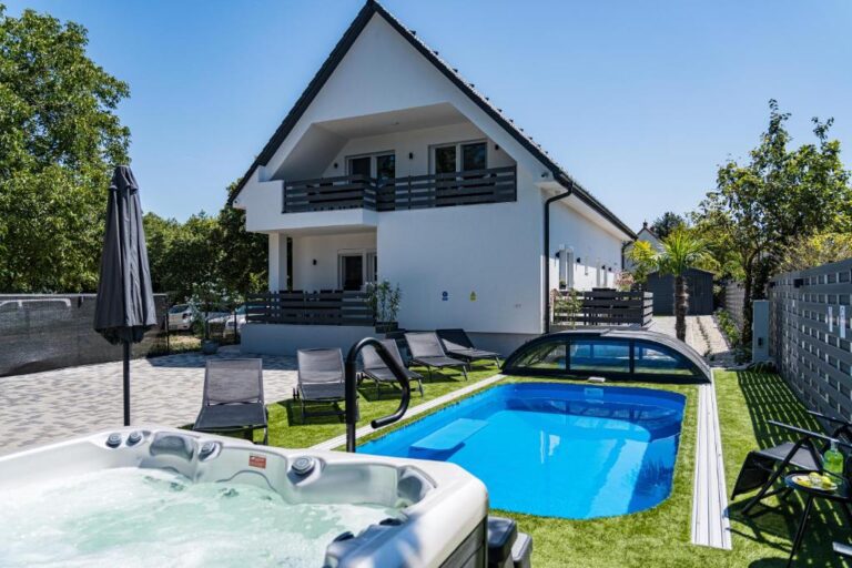 Balatonic Lime apartmanház