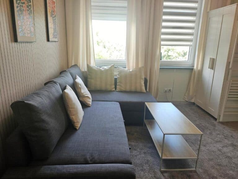 Business Apartments 28