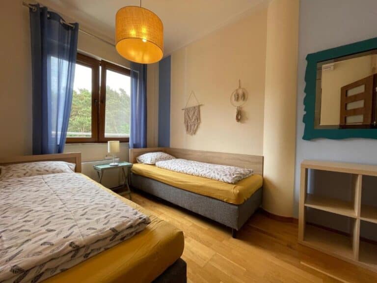 Klimatyzowany apartament z basenem i garażem Willa 4 Pory Roku