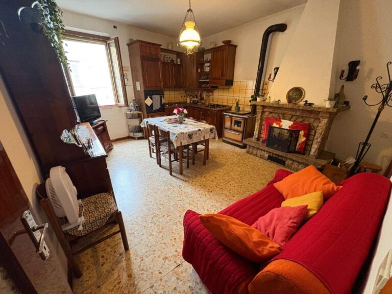 La casa di Nonna nel Piazzalino Asciano Siena Crete Senesi