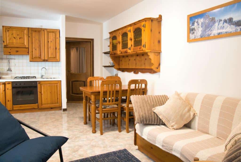 Lòbia in via Parrocchiale