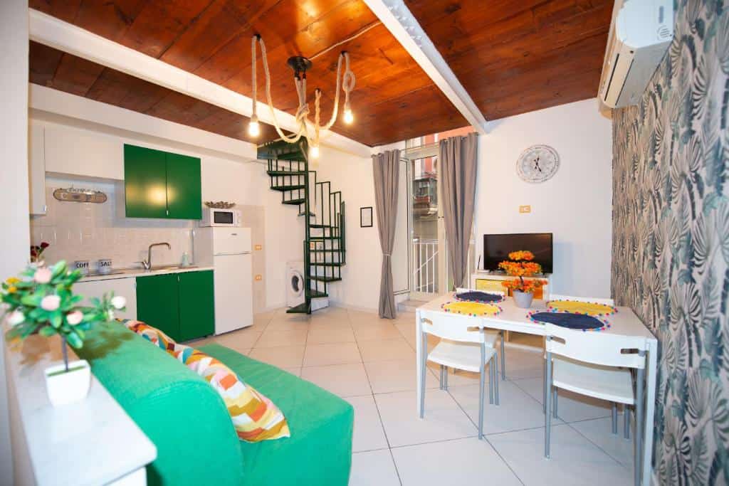 Bianca Napoli Suite